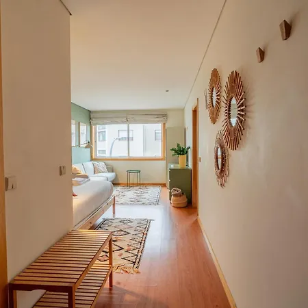 Near Metro, Cedofeita, Porto