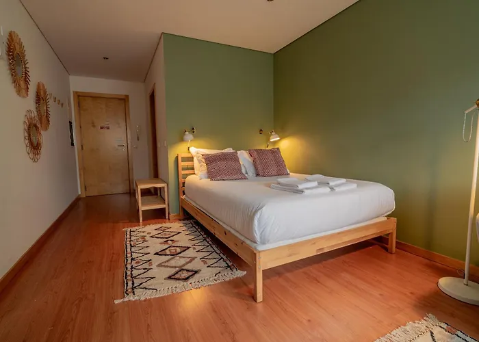 Apartment Near Metro, Cedofeita, Porto