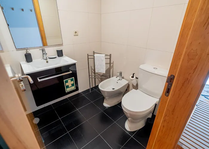 Apartment Near Metro, Cedofeita,